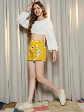 Berrylush Women Yellow & Green Floral Printed High-Rise Elastic Waist Tie-Up Side-Slit Mini Summer Hot Pants