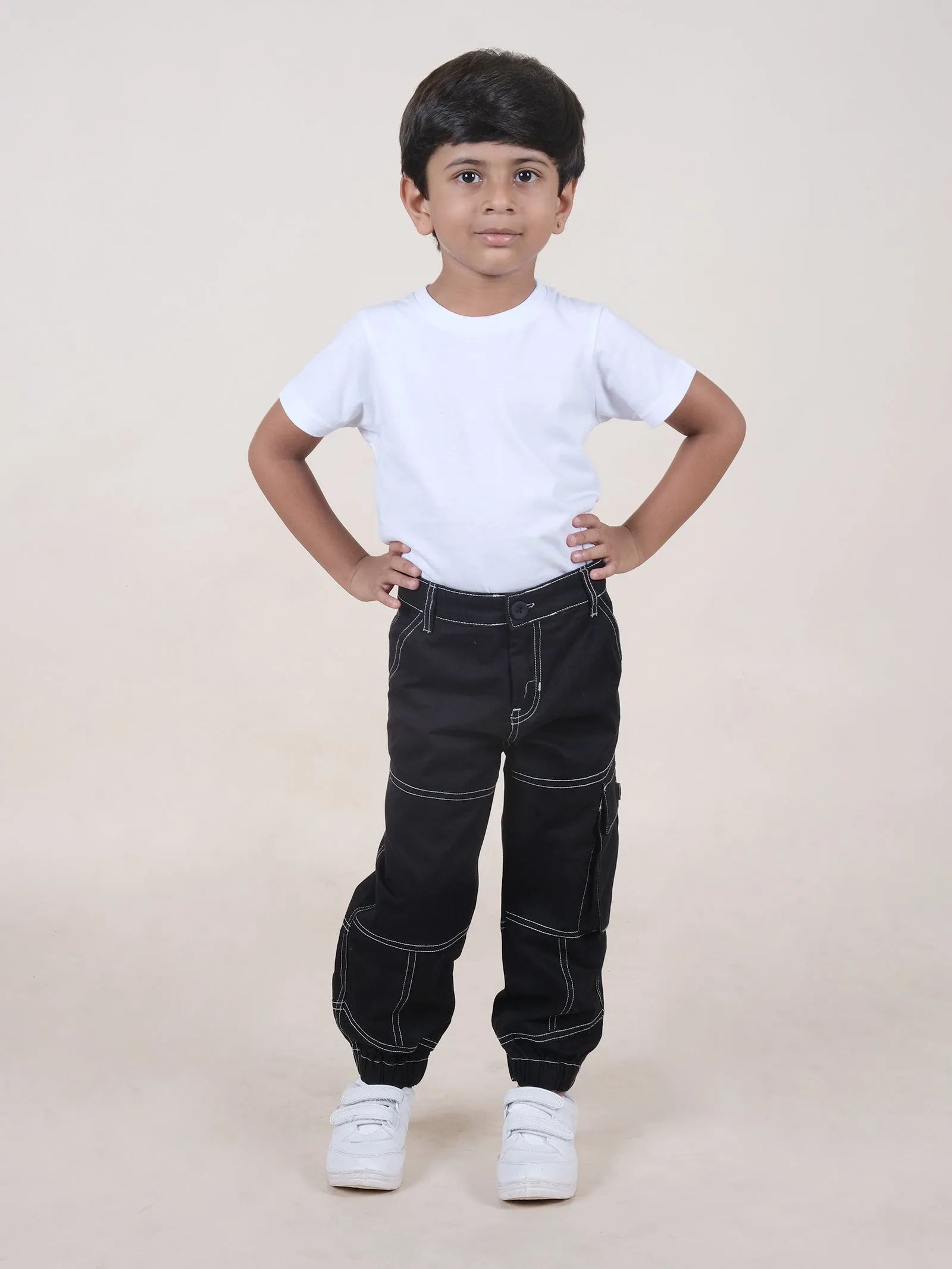 Boys Cotton Solid Cargo Pant