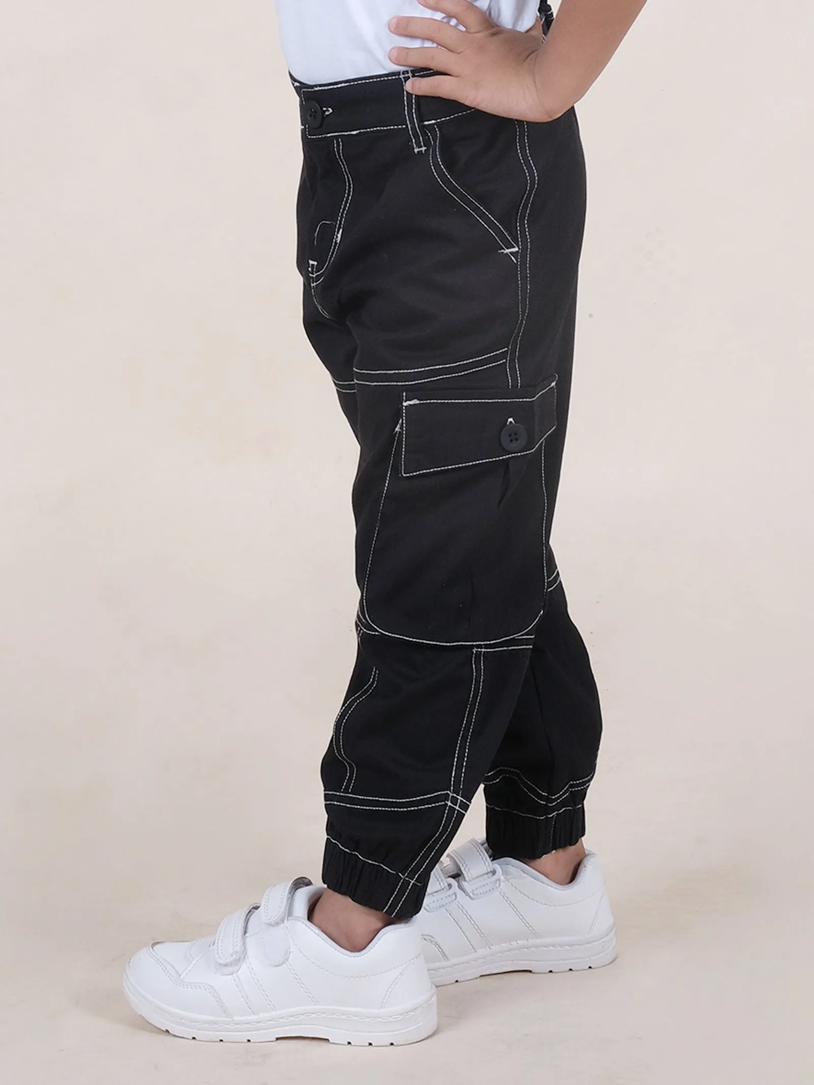 Boys Cotton Solid Cargo Pant