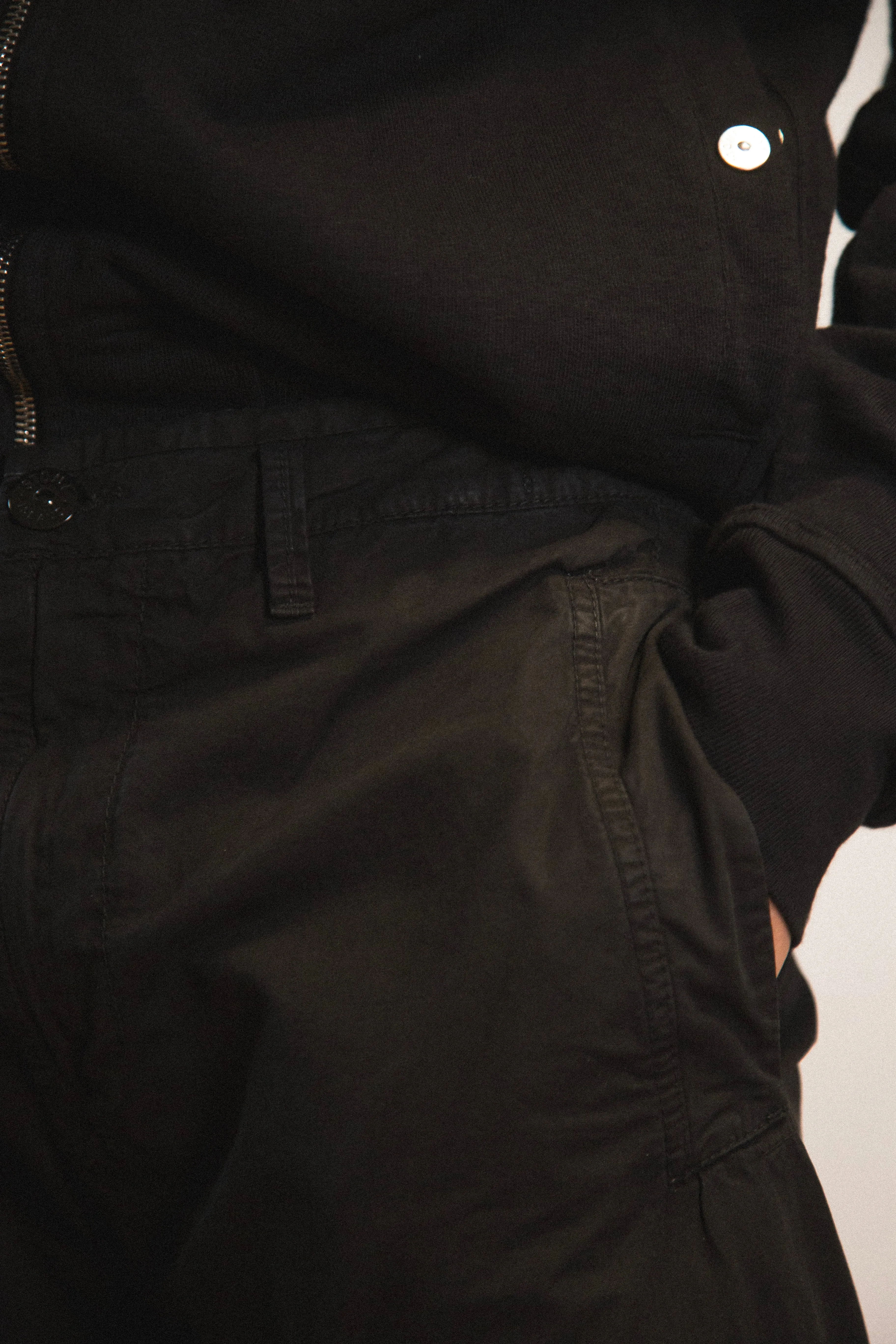 Cargo Pants Comfort Fit Black 'Old Treatment'