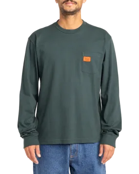 Chainmail Pocket Long Sleeve T-Shirt in Hunter Green