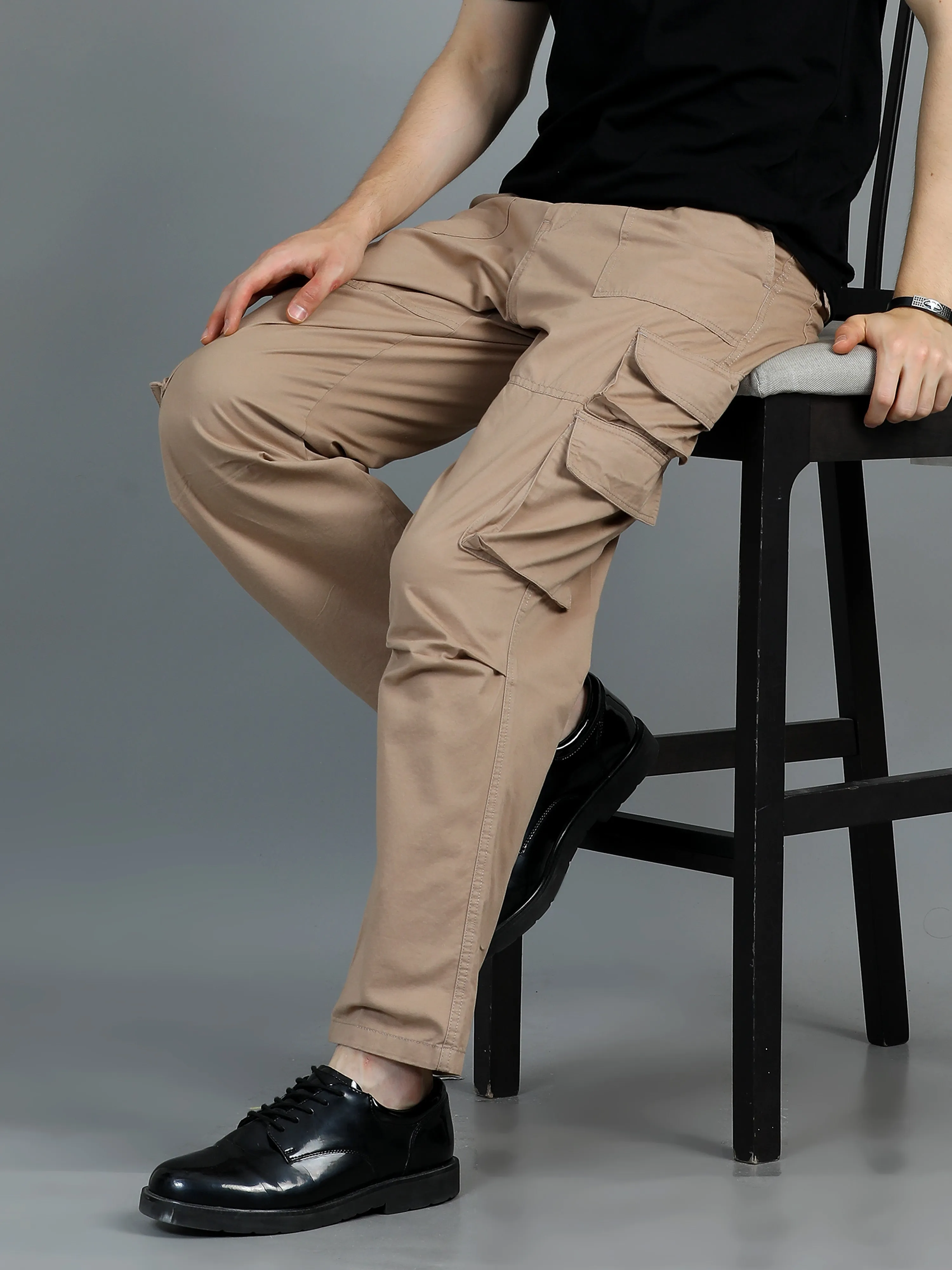 Men 2 Cotton Relaxed Fit Cargo Trousers, Brown khakhi