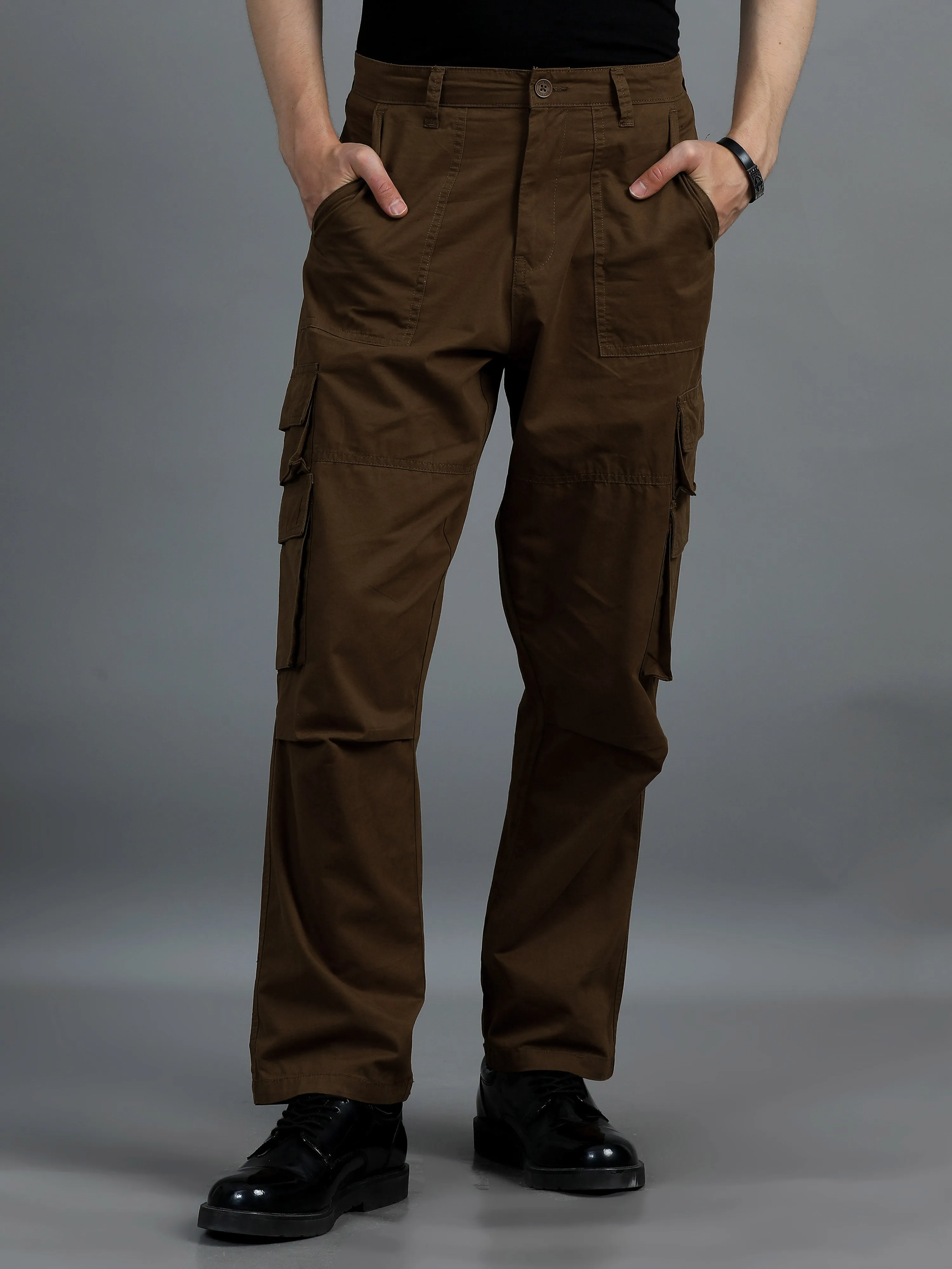 Men 2 Cotton Relaxed Fit Cargo Trousers, Brown khakhi