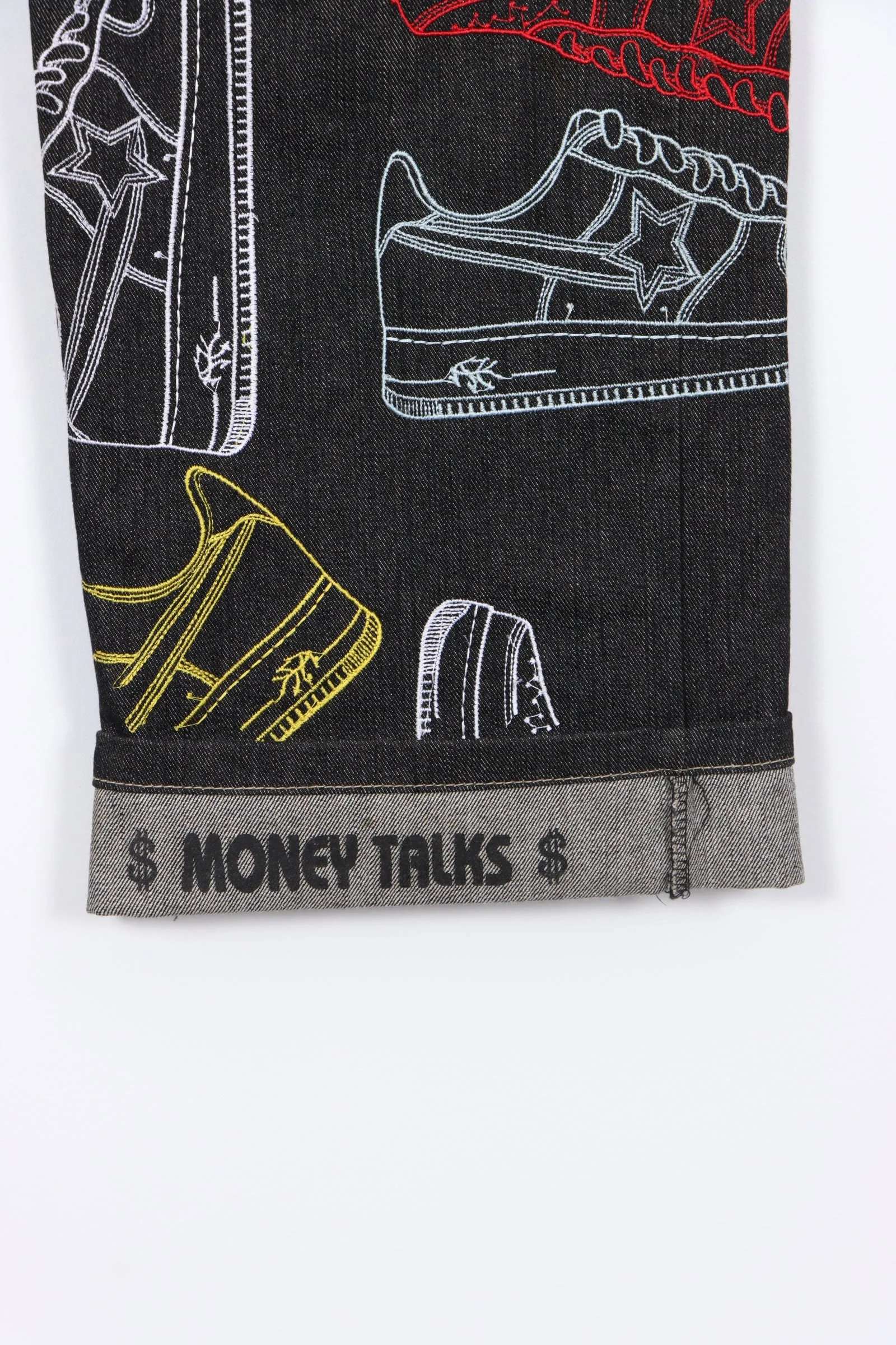 MONEY TALKS Embroidered Sneakers Y2K Jeans (36)