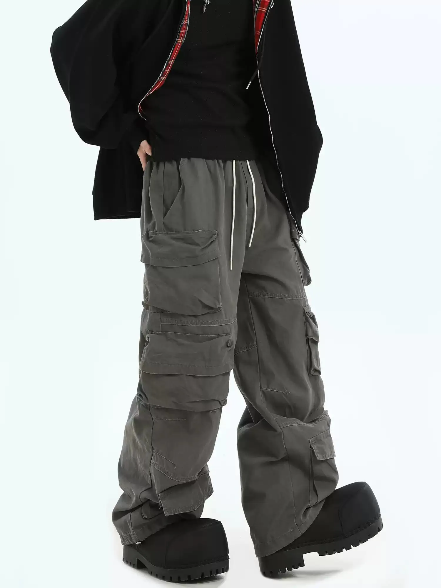 Multi-Pocket Drawstring Cargo Pants