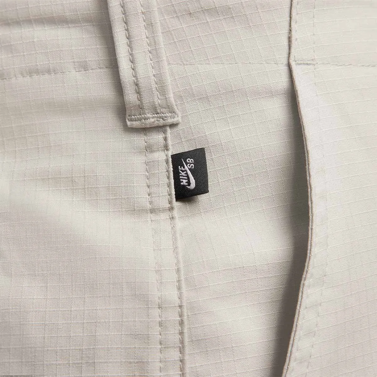 Nike SB - Kearny Cargo Pants Light Bone