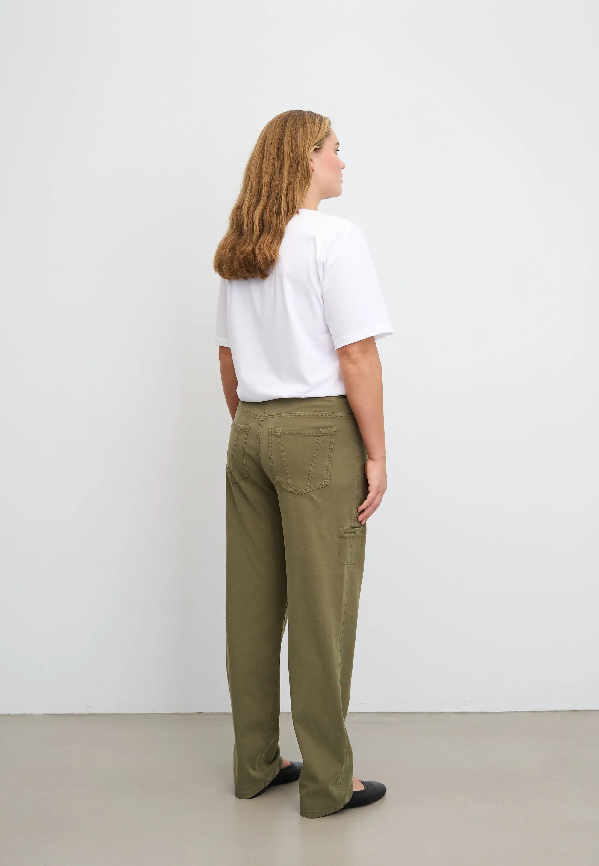 Ofelia Cargo Relaxed - Medium Length - Dried Olive