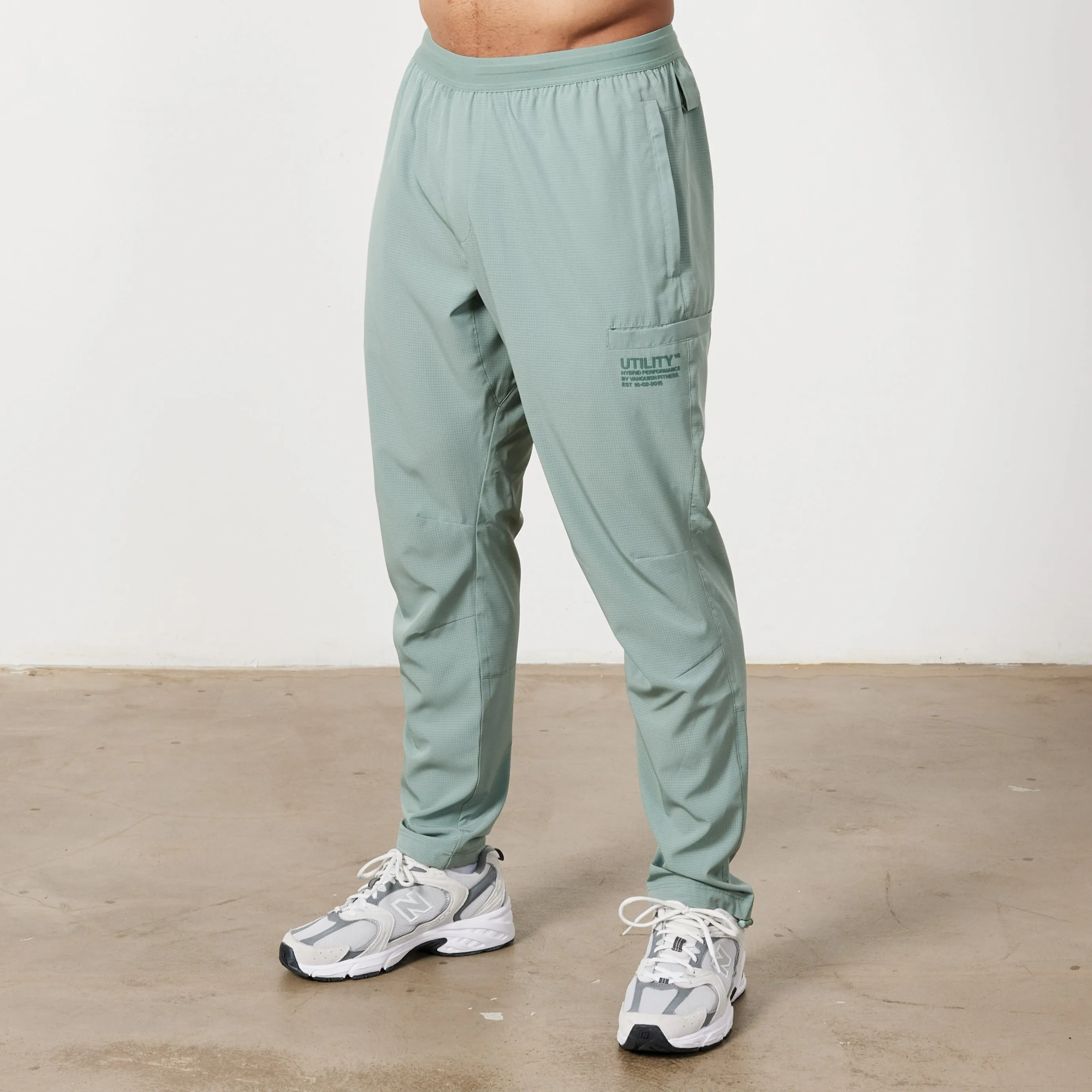 Vanquish Utility Frost Green Tapered Performance Pants