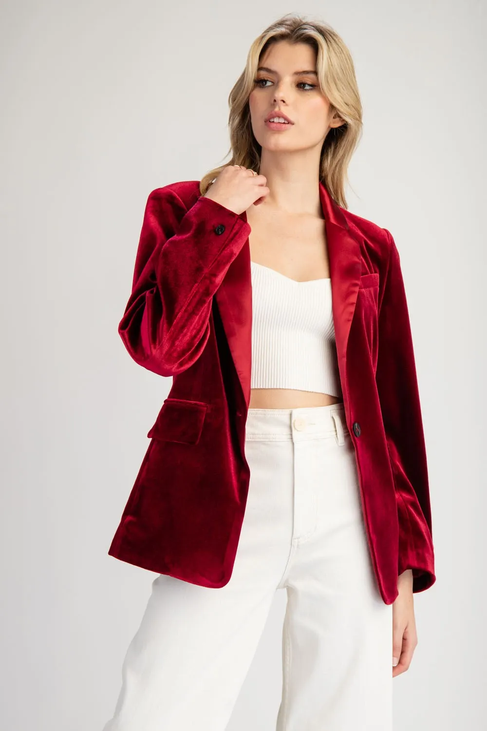 VELVET BLAZER